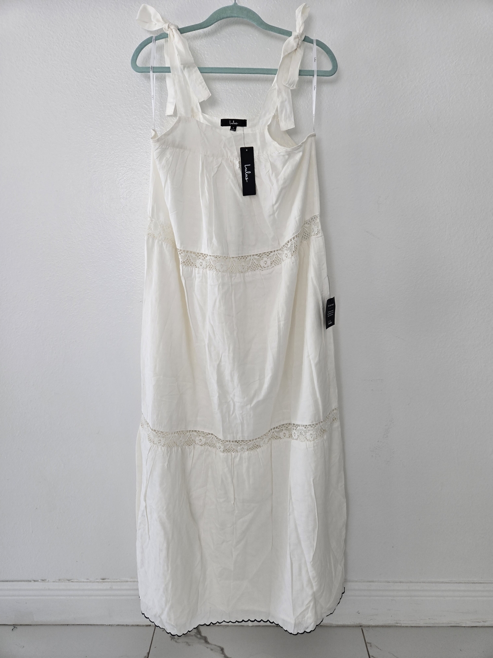 Lulu's White Tie-Shoulder Lace-Trim Maxi Dress Size S New - Picture 7 of 16